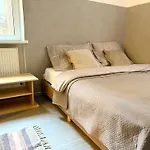 Apartment Urban Marvel Retro *