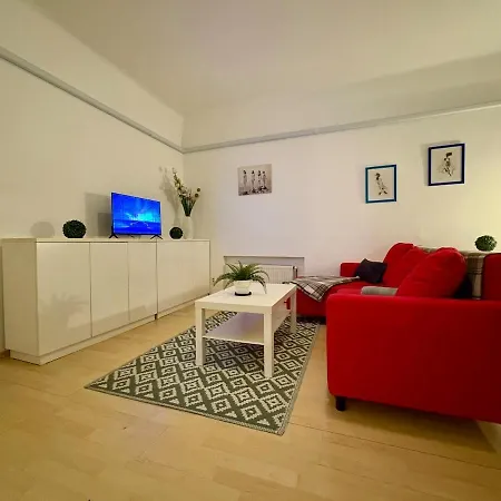 Urban Marvel Apartment *