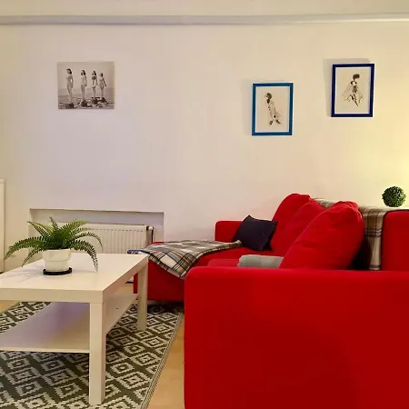 Apartment Urban Marvel Retro