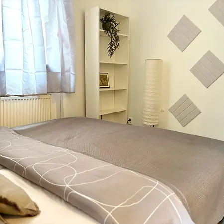 Urban Marvel Retro Apartmán *