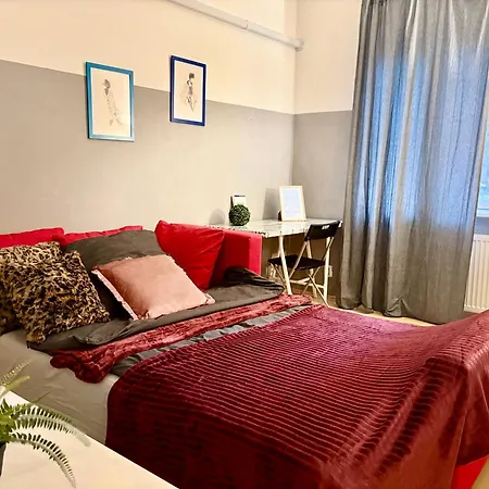 Urban Marvel Retro アパート