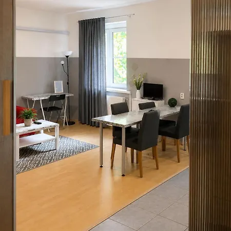 Urban Marvel Retro Apartment Bratislava