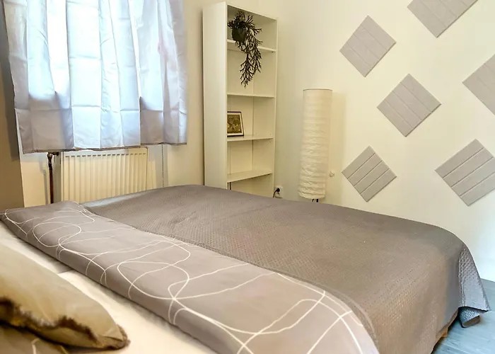 Urban Marvel Retro Appartement *